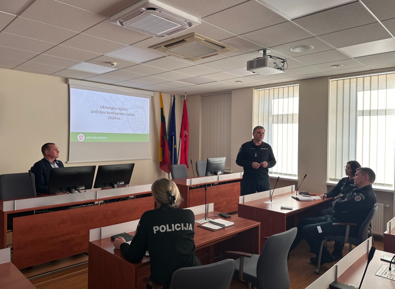 Ukmergės r. policijos komisariato pareigūnai pristatė savo veiklos 2024 metų rezultatus