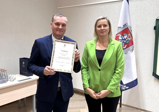 Prisiekė du nauji Ukmergės tarybos nariai: pakeitė į Seimą išrinktus...