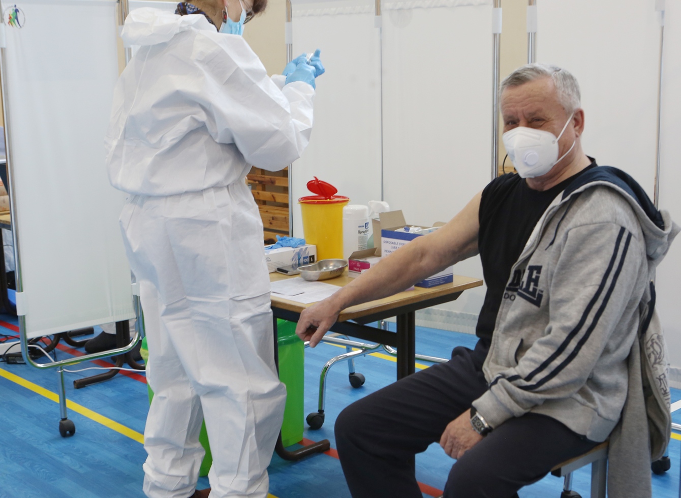 Šiandien darbą pradėjo naujasis vakcinavimo centras