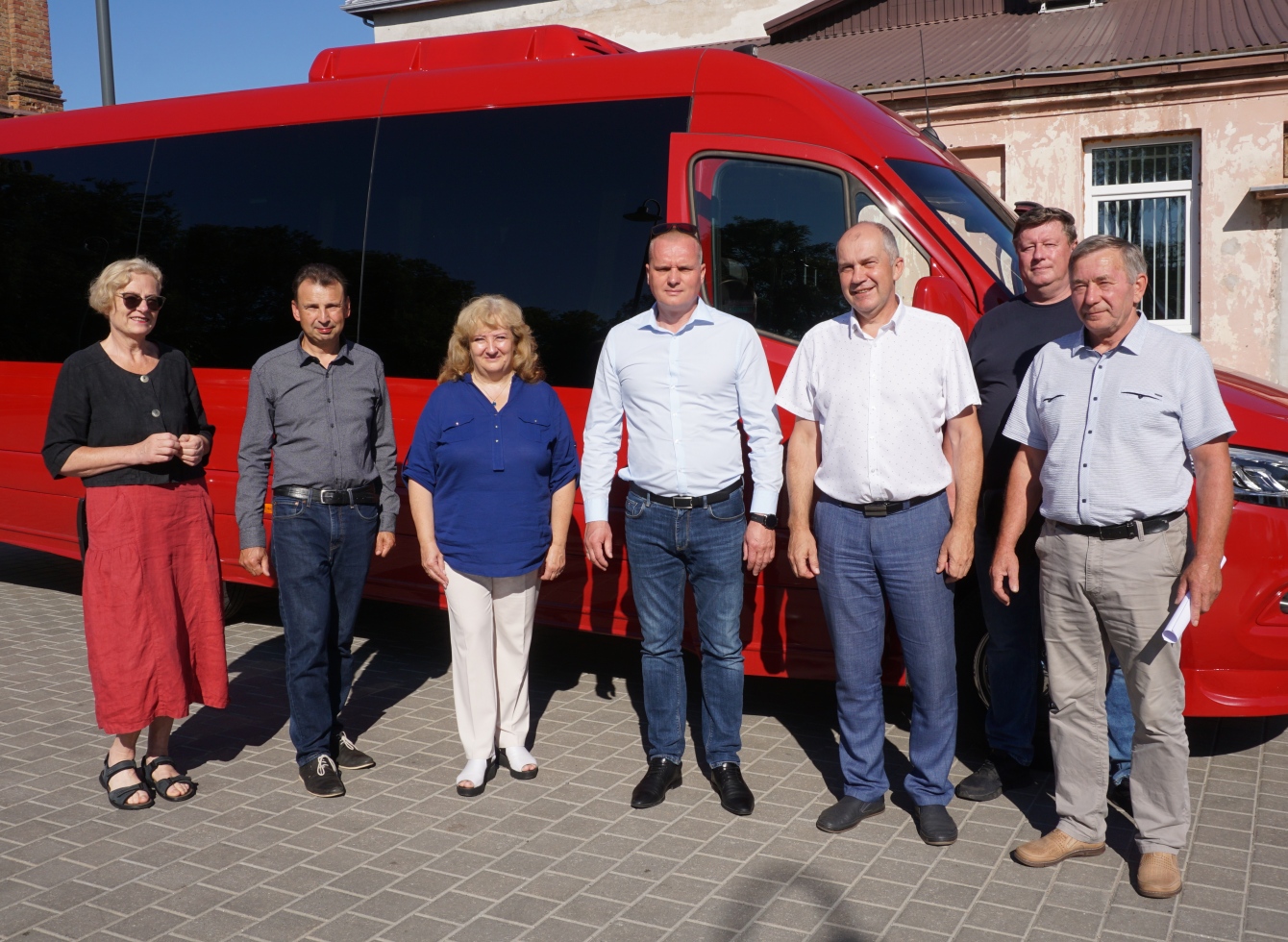 Ukmergės Senamiesčio progimnazijai – naujas modernus autobusas