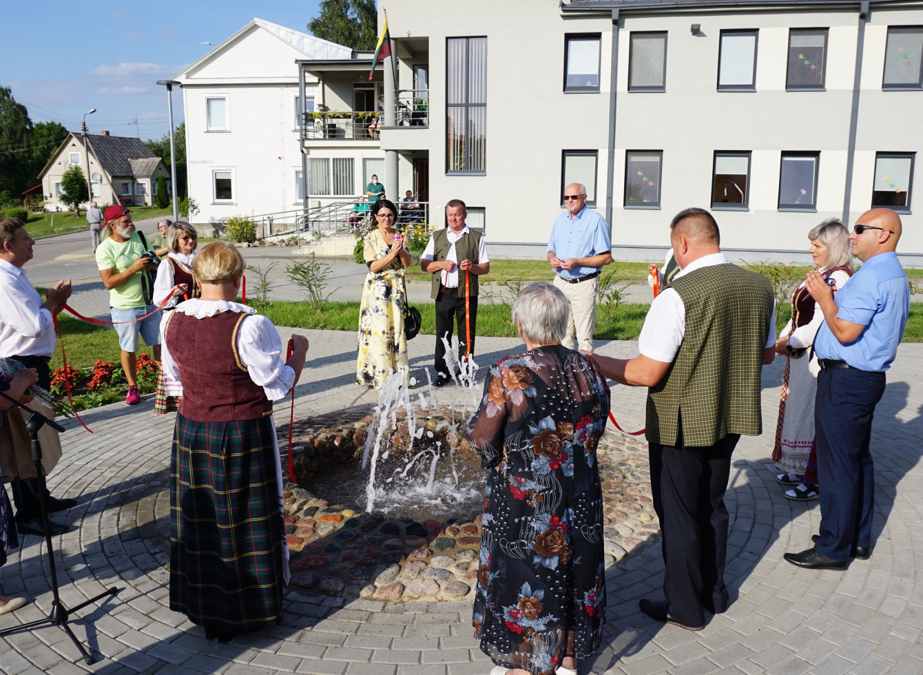 Želvos miestelį papuošė trykštantis fontanas