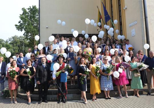 Miestų draugystės 30-metį primins trys rožės „Gyvenimo džiaugsmas