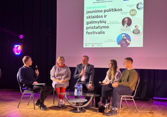 Jaunimo festivalis kvietė įsitraukti...