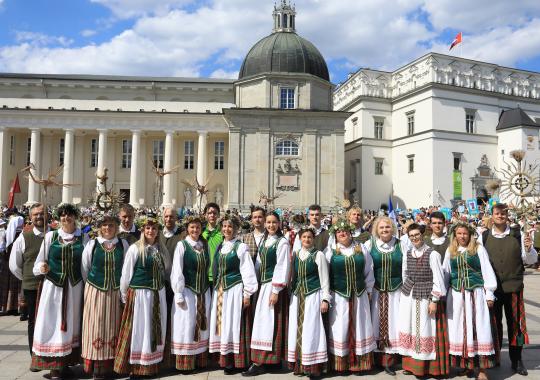 Pradeda veikti nuolatinio globotojo institutas
