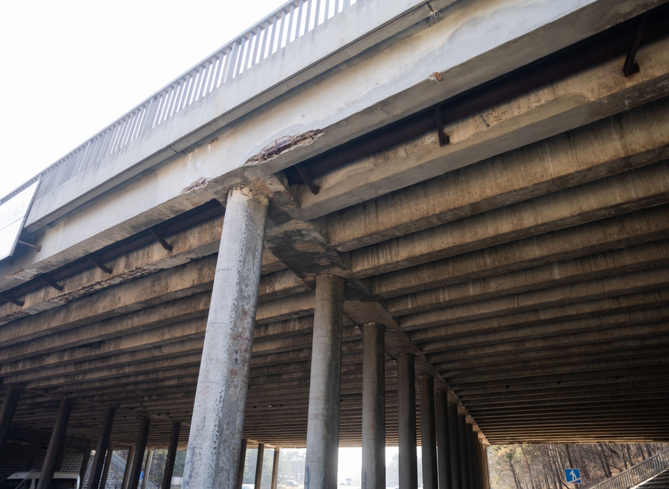 Asociatyvi viaduko nuotrauka