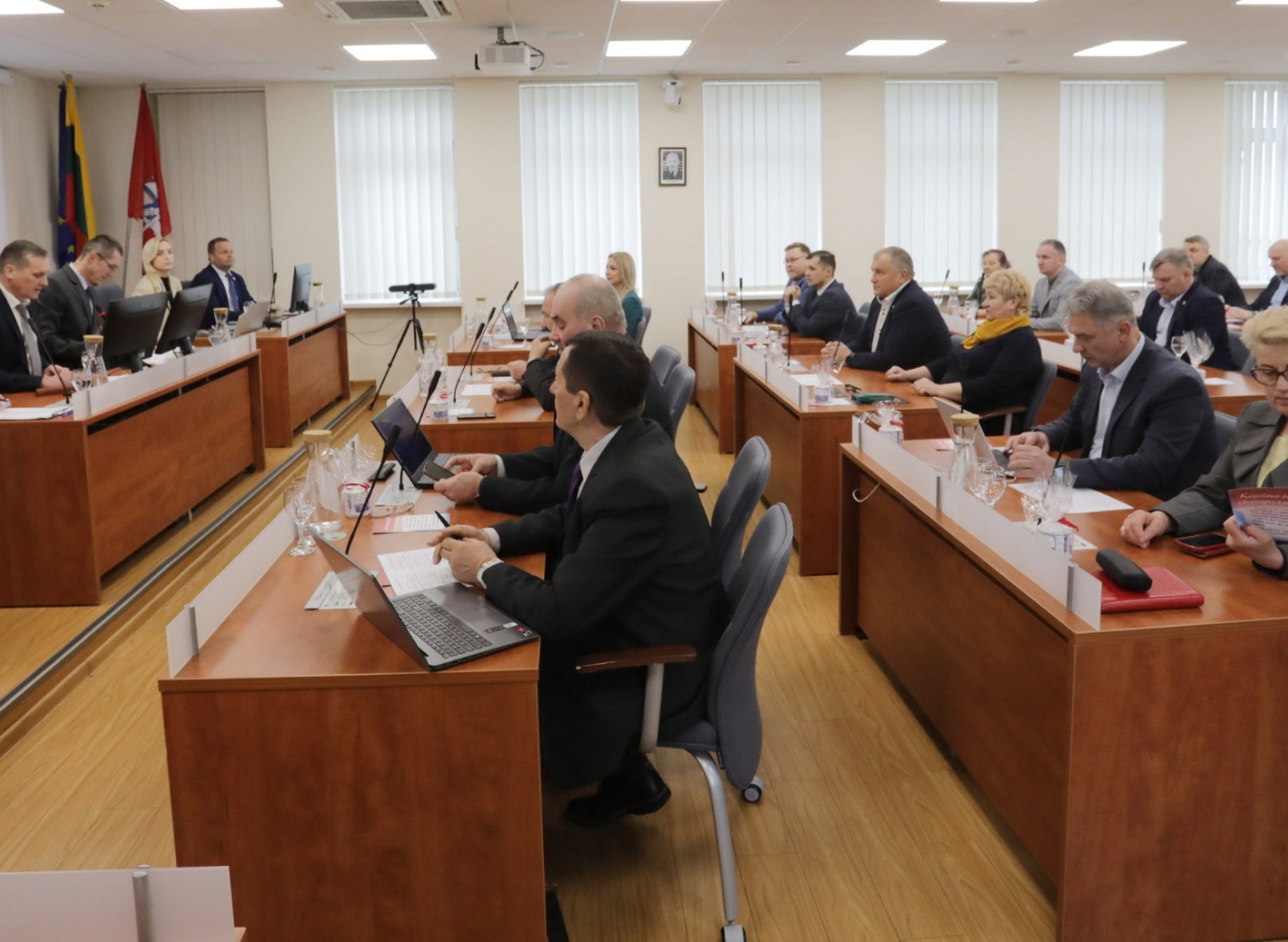 Posėdžiavo Ukmergės rajono savivaldybės taryba