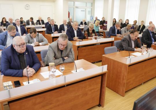 Posėdžiavo Ukmergės rajono...