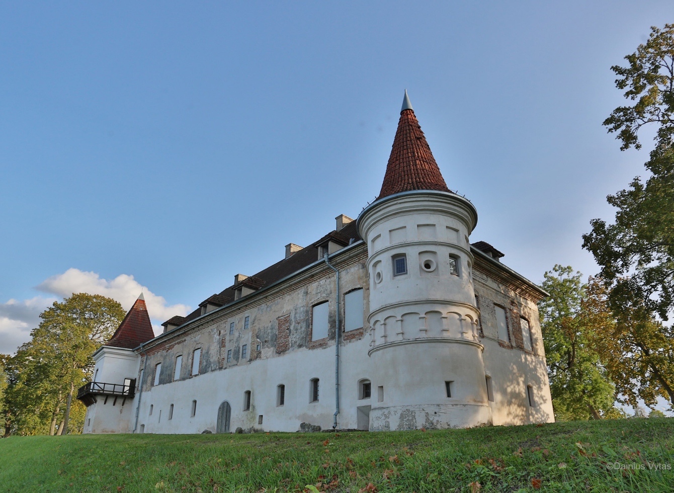 Siesikų pilis - dviejų svarbių asociacijų narė