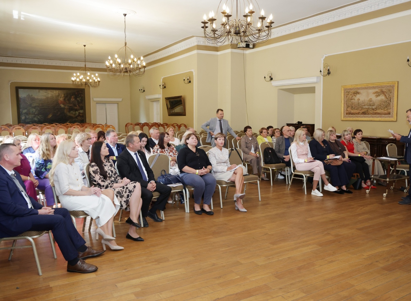 Taujėnų dvare susitiko Ukmergės rajono švietimo bendruomenė