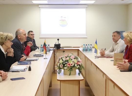 Delegation from Korosten and representatives of Ukmerge district municipality