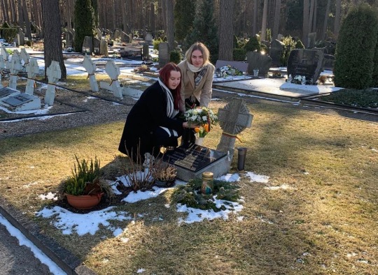 Prie A. Svarinsko kapo
