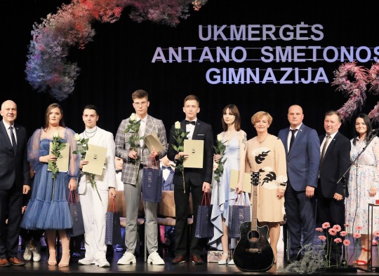 Brandos atestatų teikimo šventė