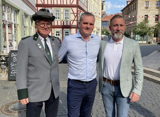 Iš kairės: Volkeris Pioleris, Darius Varnas, Bad Langensalza miesto meras Matias Reinz