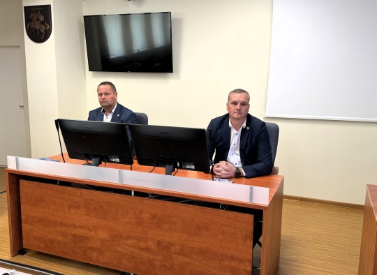 Posėdžio akimirkos
