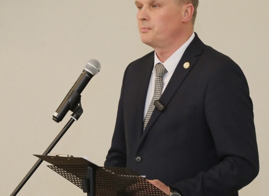 D. Varnas