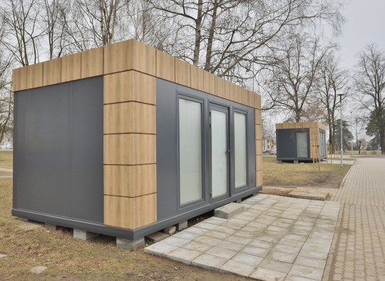 Senus kioskus pakeitė nauji ir modernūs prekybiniai paviljonai