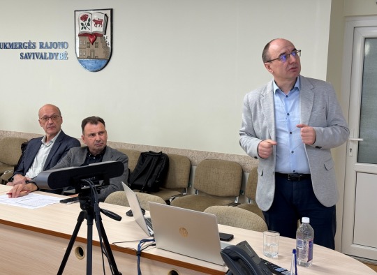 Ukmergėje pristatyta kokybės vadybos sistema „Nuolatinis tobulinimas švietime“