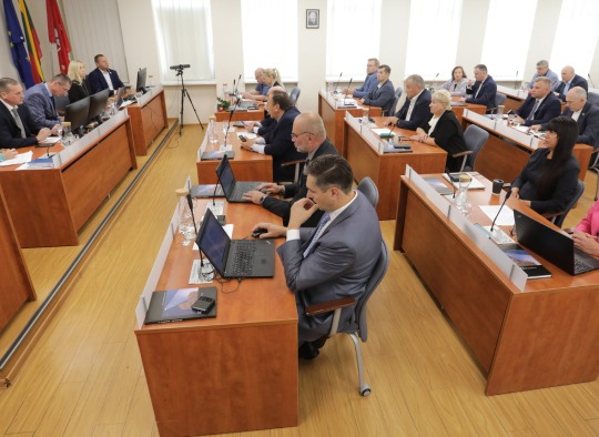 Posėdžiavo Ukmergės rajono savivaldybės taryba