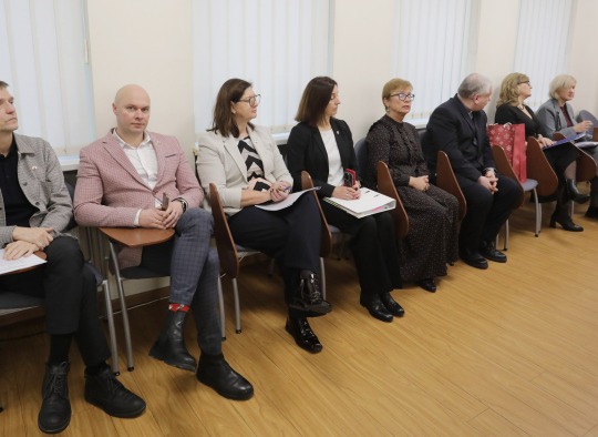 Posėdžio akimirkos