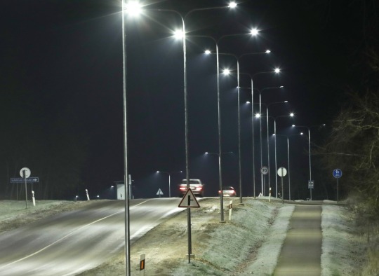 Naujai įrengtas apšvietimas