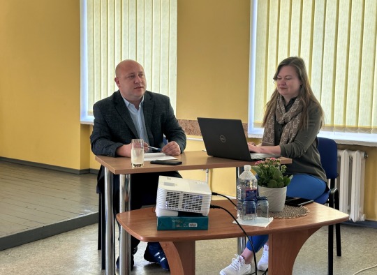 Ataskaitinio susitikimo akimirkos