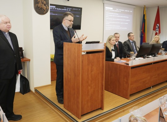 Posėdžiavo Ukmergės rajono savivaldybės taryba