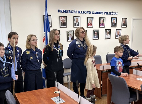 Ukmergės ir Širvintų jūrų skautų apsilankymas Ukmergės rajono savivadybėje