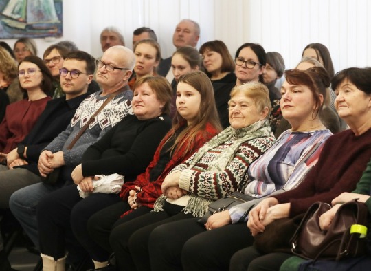 Apie ukmergiškių tarmę, dainą ir kankles