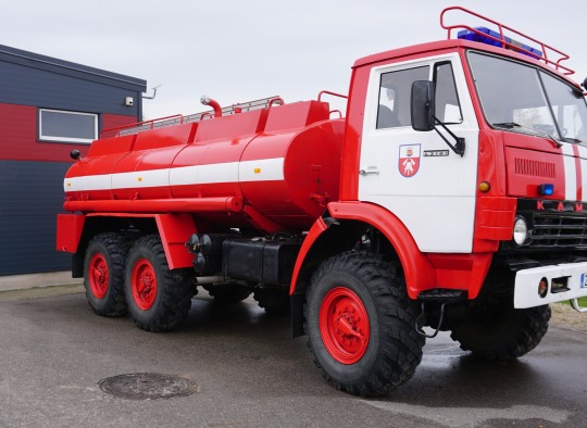 Gaisrinis automobilis KAMAZ bus nugabentas į Ukrainą
