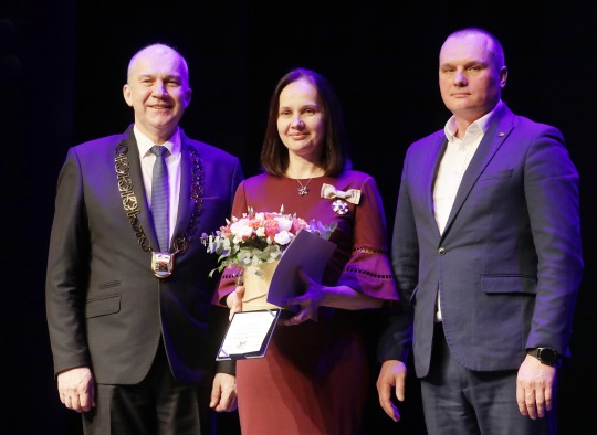 Apdovanota Ukmergės kultūros centro Deltuvos skyriaus renginių organizatorė Daiva Stimburienė 