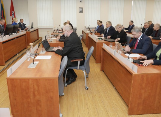 Posėdžiavo Ukmergės rajono savivaldybės taryba