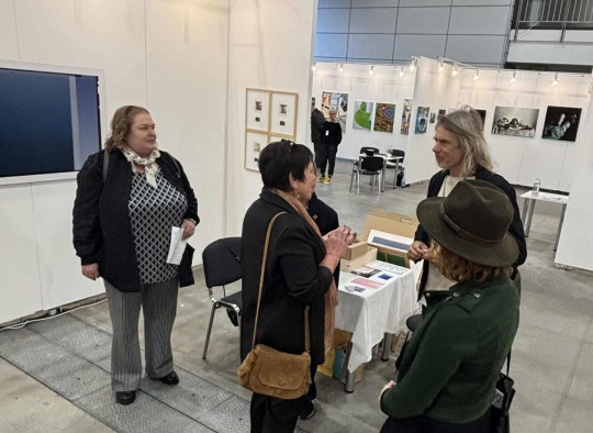  Ukmergiškiai tarptautinėje šiuolaikinio meno mugėje „ArtVilnius‘25”