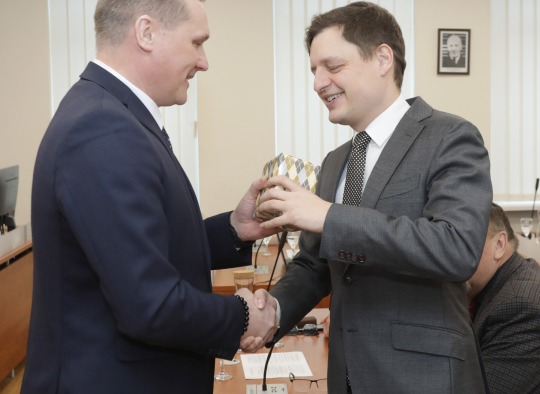 Posėdžio akimirkos