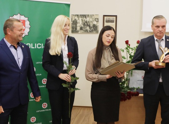 Angelų sargų dienos proga – sveikinimai policijos pareigūnams