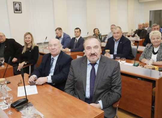 Posėdžiavo Ukmergės rajono savivaldybės taryba
