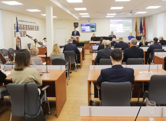 Posėdžiavo Ukmergės rajono savivaldybės taryba