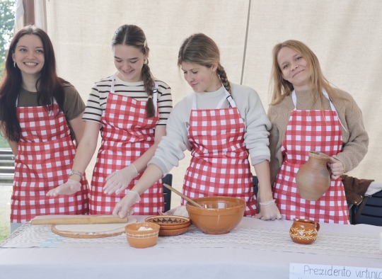 Nuo „ausyčių“ iki raviolių: Ukmergėje surengtas „Virtỹnių festivalis“