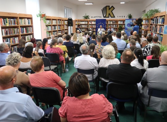 ES konferencija