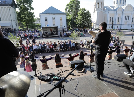 Koncerto metu publika leidosi į pietietiškos muzikos labirintus