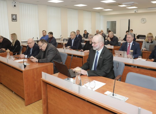 Posėdžiavo Ukmergės rajono savivaldybės taryba
