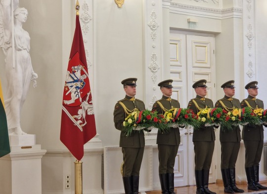 Vasario 16-osios signatarų pagerbimo ceremonijos Prezidentūroje akimirkos