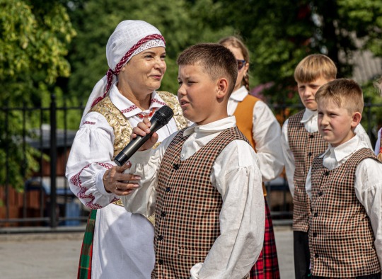 Parodos atidarymas „Mūsų skambantis kraštas. Ukmergiškiai dainų šventėse“