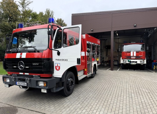 Pabaisko ugniagesiams gelbėtojams – naujas gaisrinis automobilis