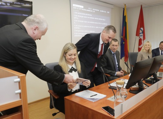 Posėdžiavo Ukmergės rajono savivaldybės taryba