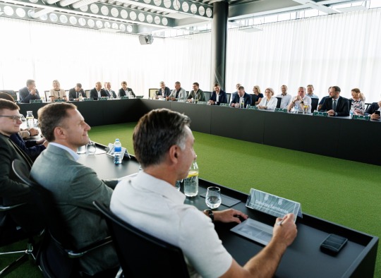 Savivaldybės vadovai dalyvavo LFF strategijos pristatyme