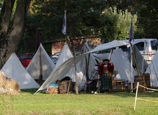 Deltuvoje vėl aidėjo 1812-ųjų mūšio salvės