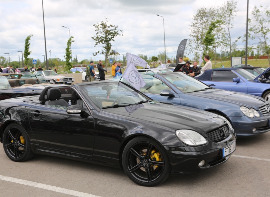 „Mercedes-Benz“ gerbėjai Ukmergėje atidarė vasaros sezoną