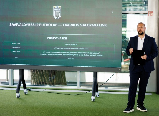 Savivaldybės vadovai dalyvavo LFF strategijos pristatyme