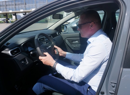Savivaldybė įsigijo keturis naujus lengvuosius automobilius ir mikroautobusą 