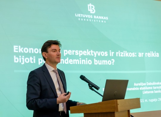 A. Dabušinskas